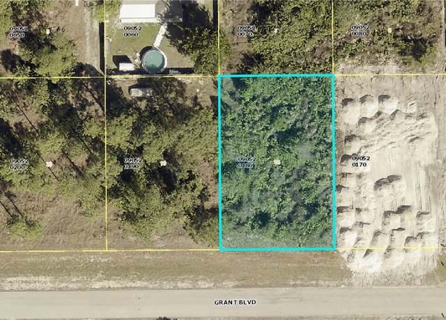 Property at 727 Grant Blvd, Lehigh Acres, FL 33974