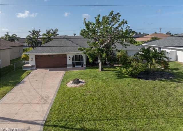 Property at 2720 SW 32nd St, Cape Coral, FL 33914, 3 beds, 2 baths