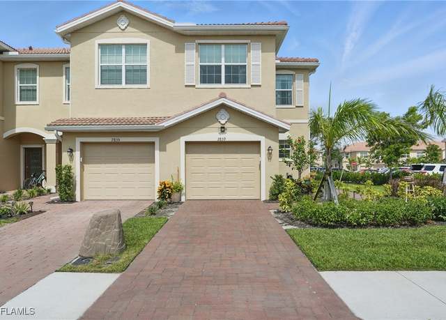 Property at 2839 Blossom Way, Naples, FL 34120, 3 beds, 2.5 baths