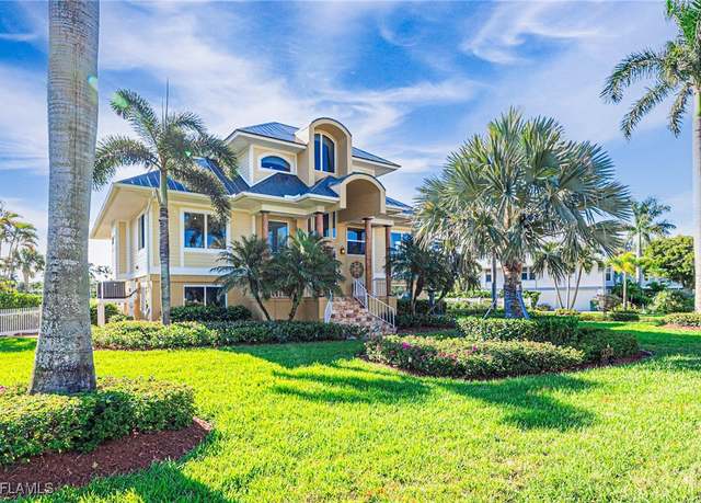 Property at 1563 Sand Castle Rd, Sanibel, FL 33957, 4 beds, 4.5 baths