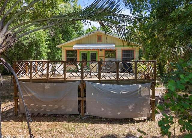 Property at 18780 Lost Ln, North Fort Myers, FL 33917, 3 beds, 2 baths