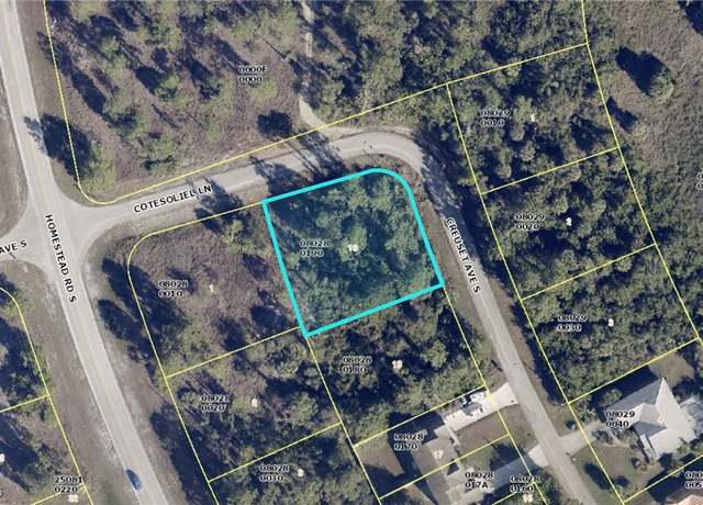 Property at 620-622 Creuset Ave S, Lehigh Acres, FL 33974