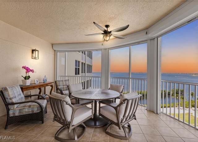 Property at 14250 Royal Harbour Ct #913, Fort Myers, FL 33908, 3 beds, 3 baths