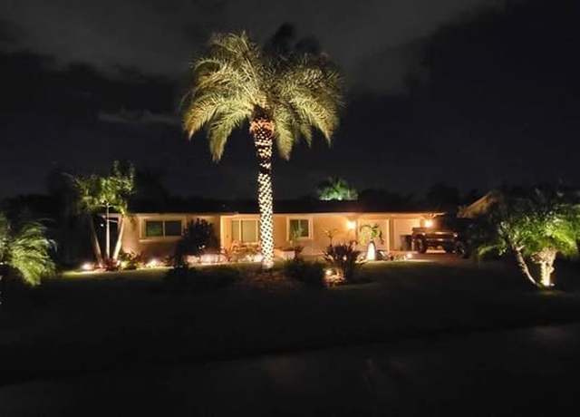 Property at 1299 Thompson St, North Fort Myers, FL 33903, 2 beds, 2 baths