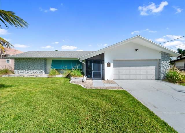 Property at 419 Pinecrest Ct, Cape Coral, FL 33904, 4 beds, 3 baths