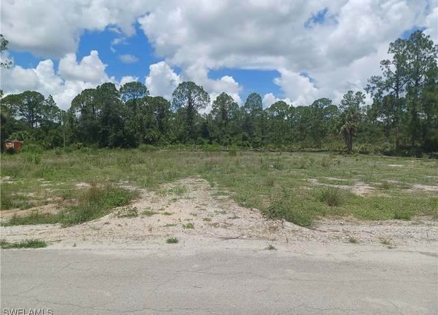 Property at 2011 Irving Ave, Alva, FL 33920
