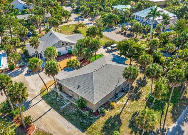 Property at 1220 Junonia St Unit B2, Sanibel, FL 33957, 1 bed, 1 bath