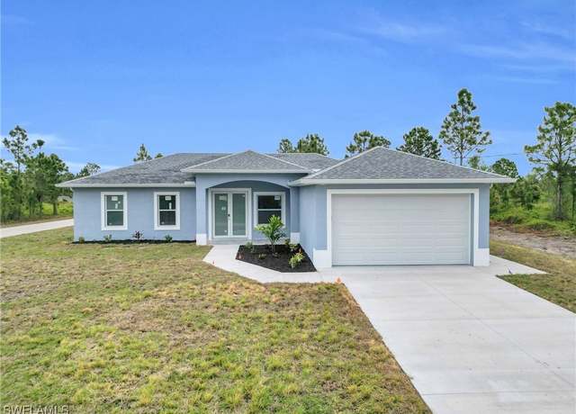 Property at 935 Elgin St, Lehigh Acres, FL 33974, 3 beds, 2 baths