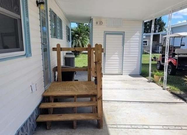 Property at 2774 Wedgewood Dr, North Fort Myers, FL 33917, 2 beds, 2 baths