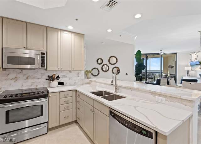 Property at 5793 Cape Harbour Dr #1111, Cape Coral, FL 33914, 3 beds, 2 baths