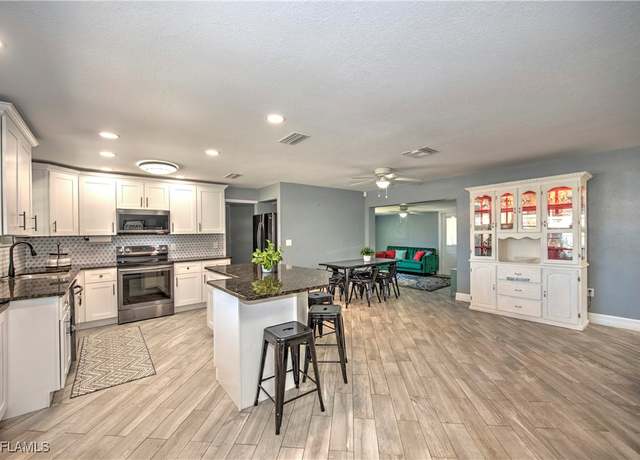Property at 4855 Hampton Ct, Fort Myers, FL 33907, 3 beds, 2 baths
