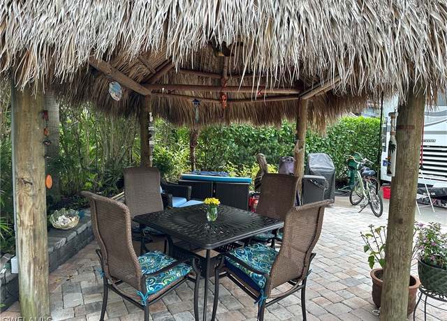 Property at 13466 Ladyfish Ln, Naples, FL 34114