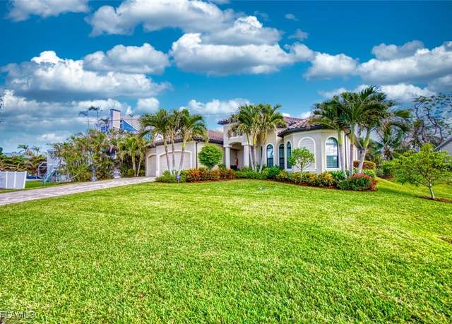 Property at 15271 Tahitian Dr, Fort Myers, FL 33908, 3 beds, 3 baths