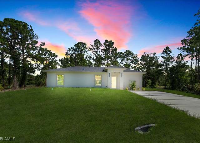 Property at 202 Homewood Ave S, Lehigh Acres, FL 33974, 3 beds, 2 baths
