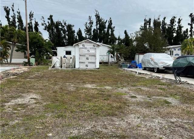 Property at 7150 Ladyfish Dr, St. James City, FL 33956