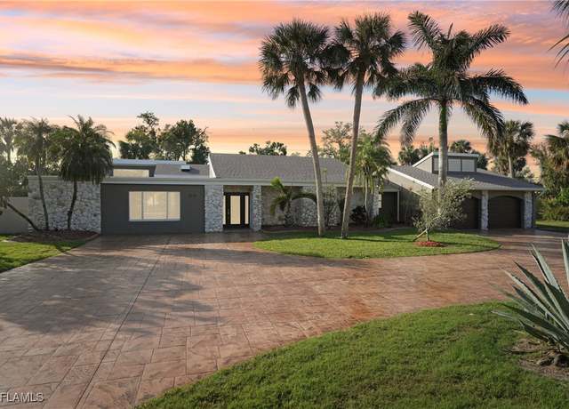 Property at 3779 Liberty Sq, Fort Myers, FL 33908, 4 beds, 4 baths