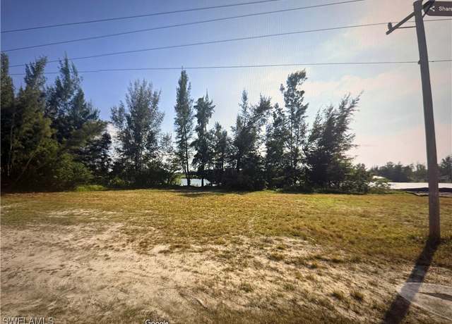 Property at 1624 SW 4th St, Cape Coral, FL 33991