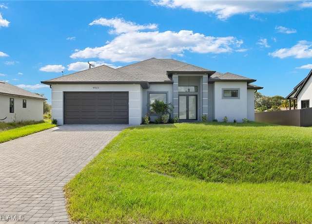 Property at 4923 Brookfield St, Lehigh Acres, FL 33971, 3 beds, 2.5 baths