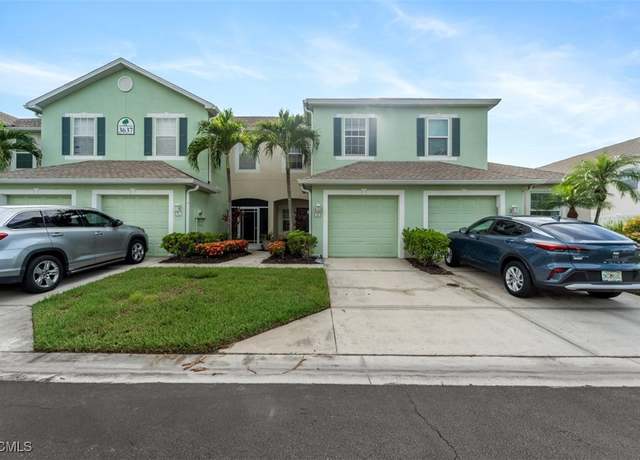 Property at 3637 Pine Oak Cir #105, Fort Myers, FL 33916, 2 beds, 2.5 baths