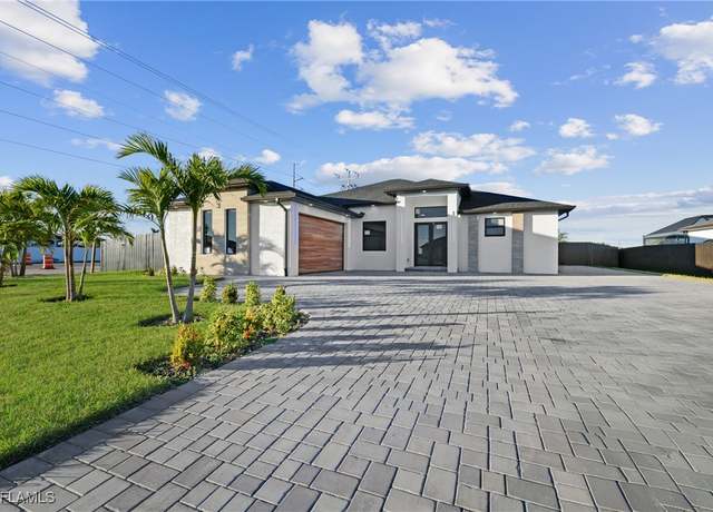 Property at 3 NE 8th Ter, Cape Coral, FL 33909, 3 beds, 3 baths