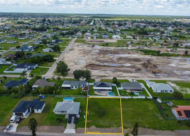 Property at 1009 NE 12th Ter, Cape Coral, FL 33909