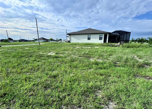 Property at 4009 NW 36th Ave, Cape Coral, FL 33993