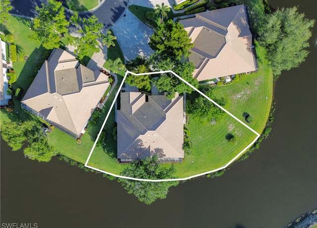 Property at 8601 Fairway Bend Dr, Estero, FL 33967, 2 beds, 2 baths
