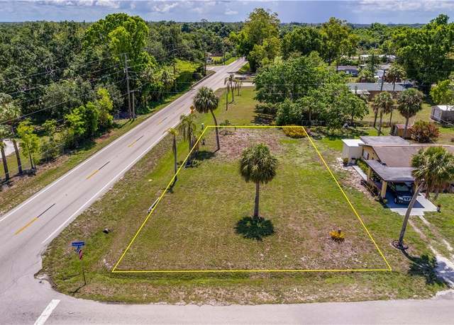 Property at 335 Ottumwa Ave, Fort Myers, FL 33905