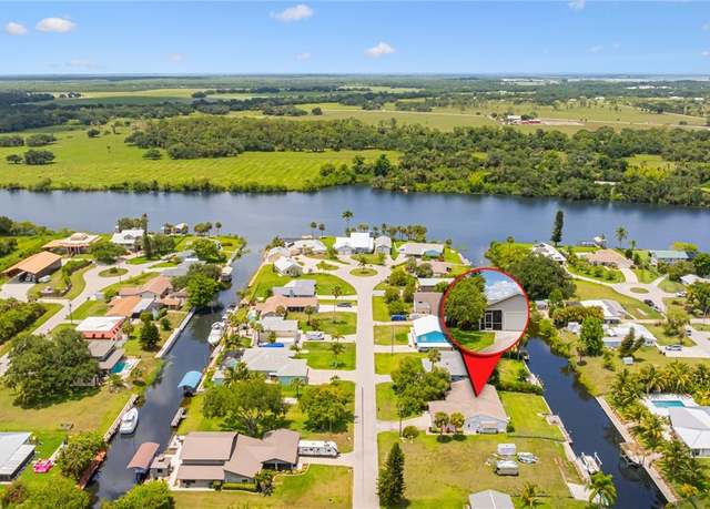Property at 2171 Waylife Ct, Alva, FL 33920, 3 beds, 2 baths