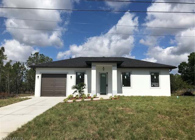 Property at 919 Glenn Ave, Lehigh Acres, FL 33972, 3 beds, 3 baths