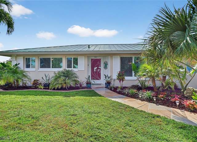 Property at 4638 Vinsetta Ave, North Fort Myers, FL 33903, 3 beds, 2 baths
