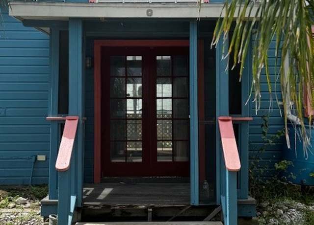 Property at 2602 Pine St, Matlacha, FL 33993, 1 bed, 1 bath