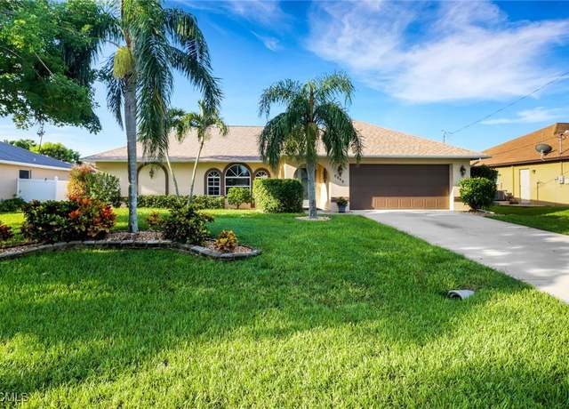Property at 2542 SW 37th St, Cape Coral, FL 33914, 3 beds, 2 baths