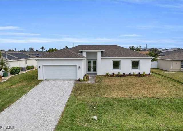 Property at 2309 SW 19th Pl, Cape Coral, FL 33991, 3 beds, 3 baths