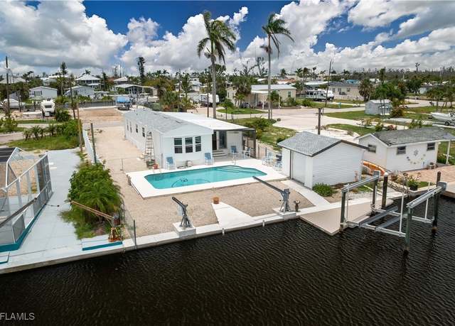 Property at 2704 Patterson Ct, St. James City, FL 33956, 2 beds, 2 baths