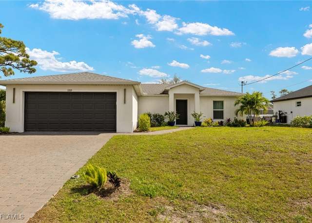 Property at 3205 Jacaranda Pkwy E, Cape Coral, FL 33909, 3 beds, 2 baths