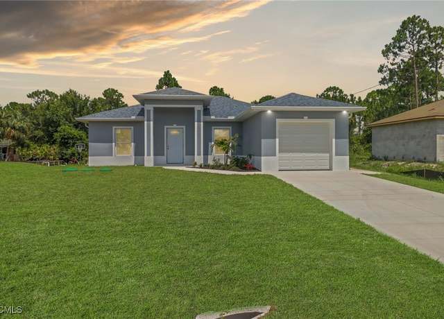 Property at 427 Gray Ave S, Lehigh Acres, FL 33974, 3 beds, 2 baths
