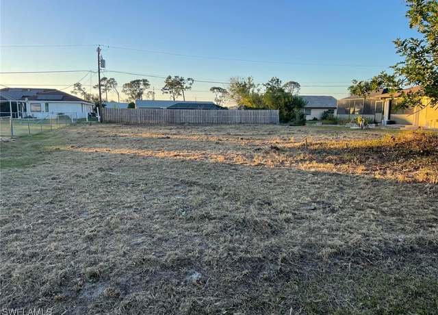 Property at 532 Kellstadt St NW, Port Charlotte, FL 33952