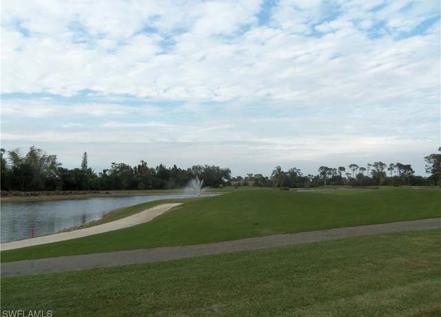 Property at 5565 Trailwinds Dr #216, Fort Myers, FL 33907, 2 beds, 2 baths