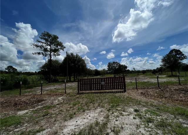 Property at 765 S Live Oak St, Clewiston, FL 33440