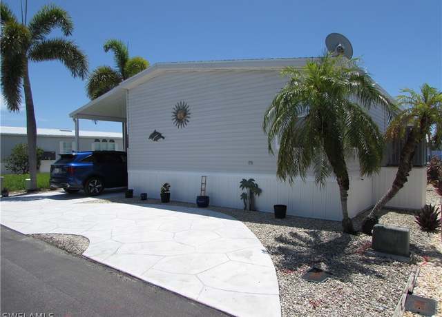 Property at 3057 Sloop Ln, St. James City, FL 33956, 3 beds, 2 baths