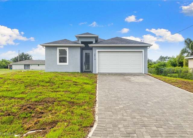 Property at 2813 38th St SW, Lehigh Acres, FL 33976, 3 beds, 2 baths