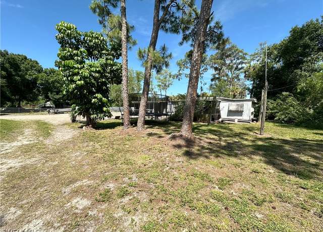 Property at 7705 Mcdaniel Dr, North Fort Myers, FL 33917, 4 beds, 3 baths