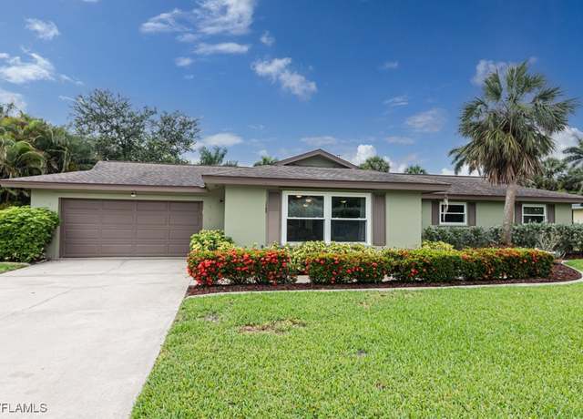 Property at 5033 Fairfield Dr, Fort Myers, FL 33919, 3 beds, 2 baths