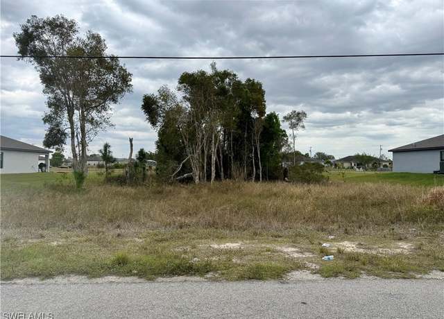 Property at 859 Yellowbird Dr, Fort Myers, FL 33913