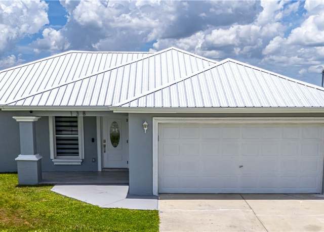 Property at 138 Milwaukee Blvd, Lehigh Acres, FL 33974, 3 beds, 2 baths