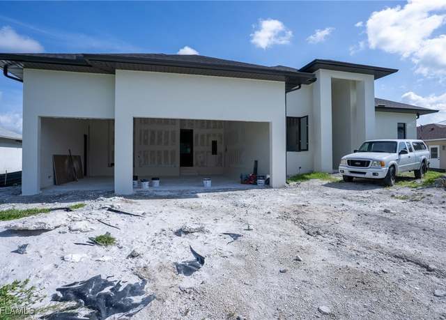 Property at 2709 SW 25th St, Cape Coral, FL 33914, 4 beds, 3 baths
