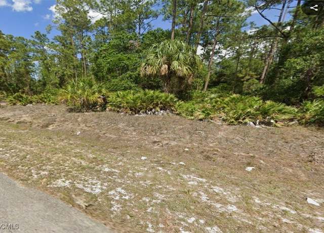 Property at 10 Truman Ave, Lehigh Acres, FL 33936