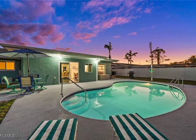 Property at 265 SE 46th Ter, Cape Coral, FL 33904, 2 beds, 2 baths