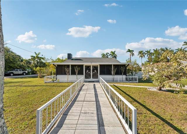 Property at 3829 Edgewood Ave, Fort Myers, FL 33916, 3 beds, 2 baths